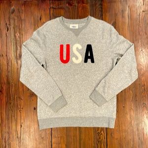 Men’s medium Old Navy sweatshirt